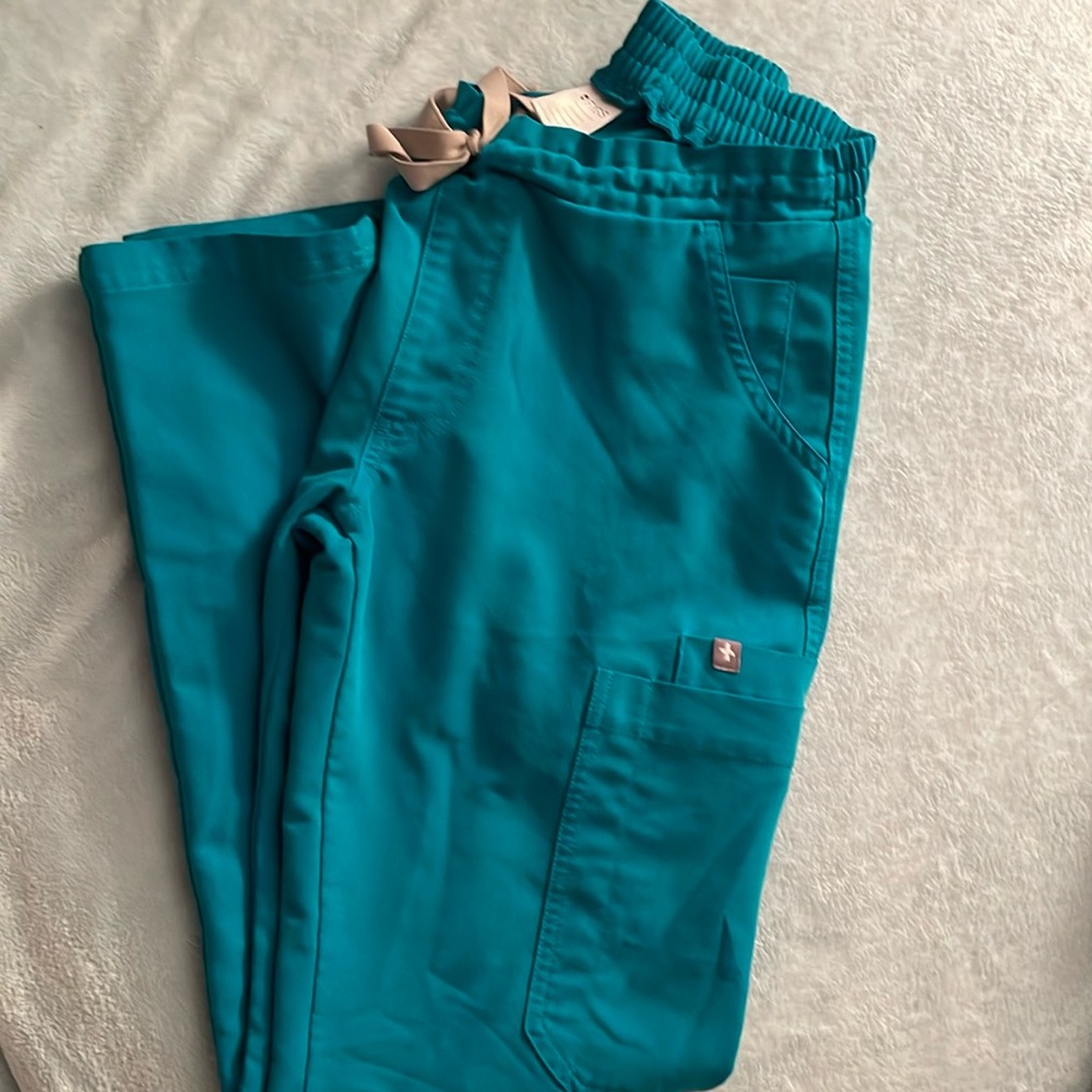 FIGS LIMITED EDITION COLOR - Teal 
scrub pants- XXS